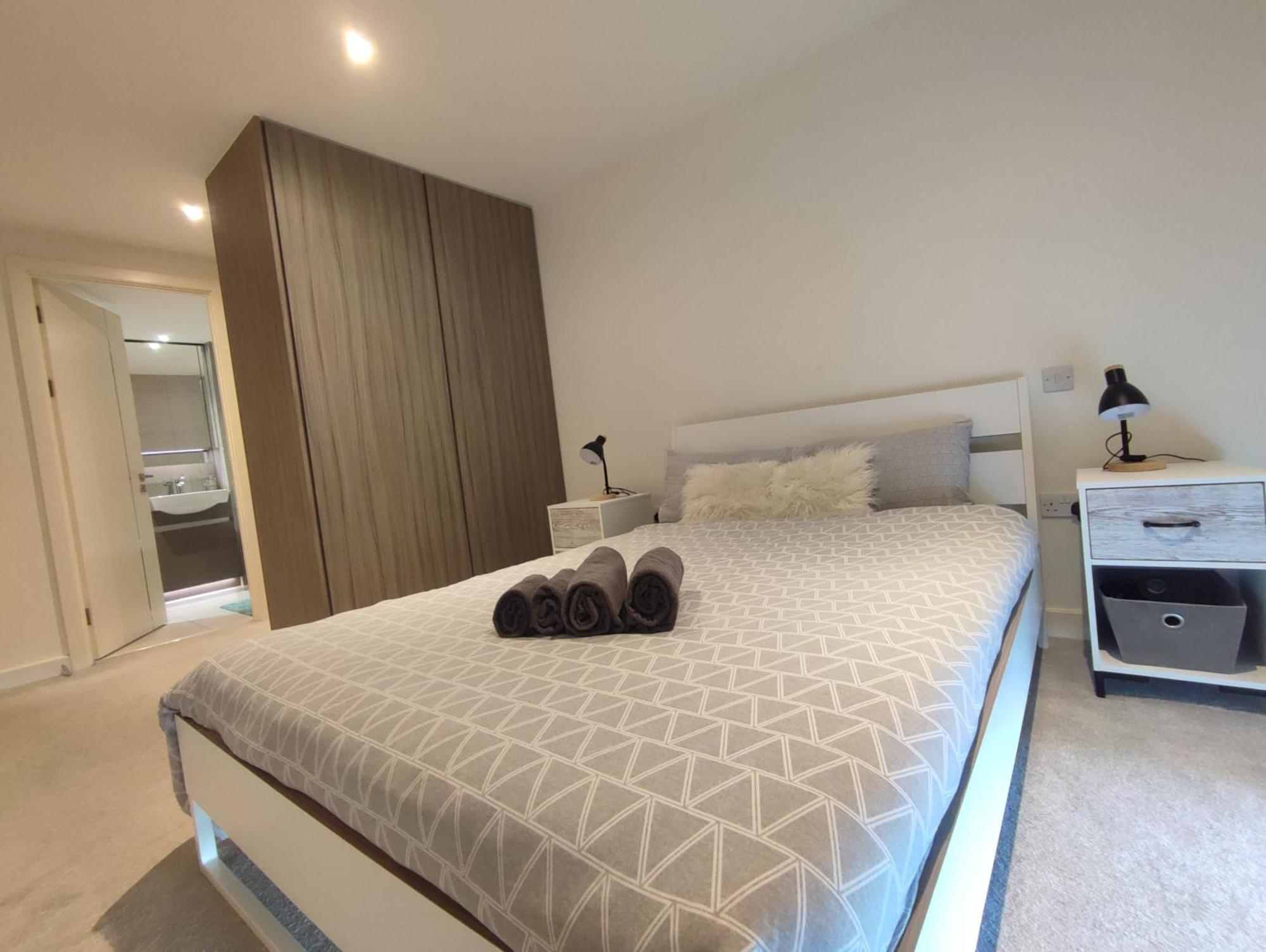 Luxury Riverside Apt With Easy Access To Central London, O2, Excel Centre And Parking Exteriör bild