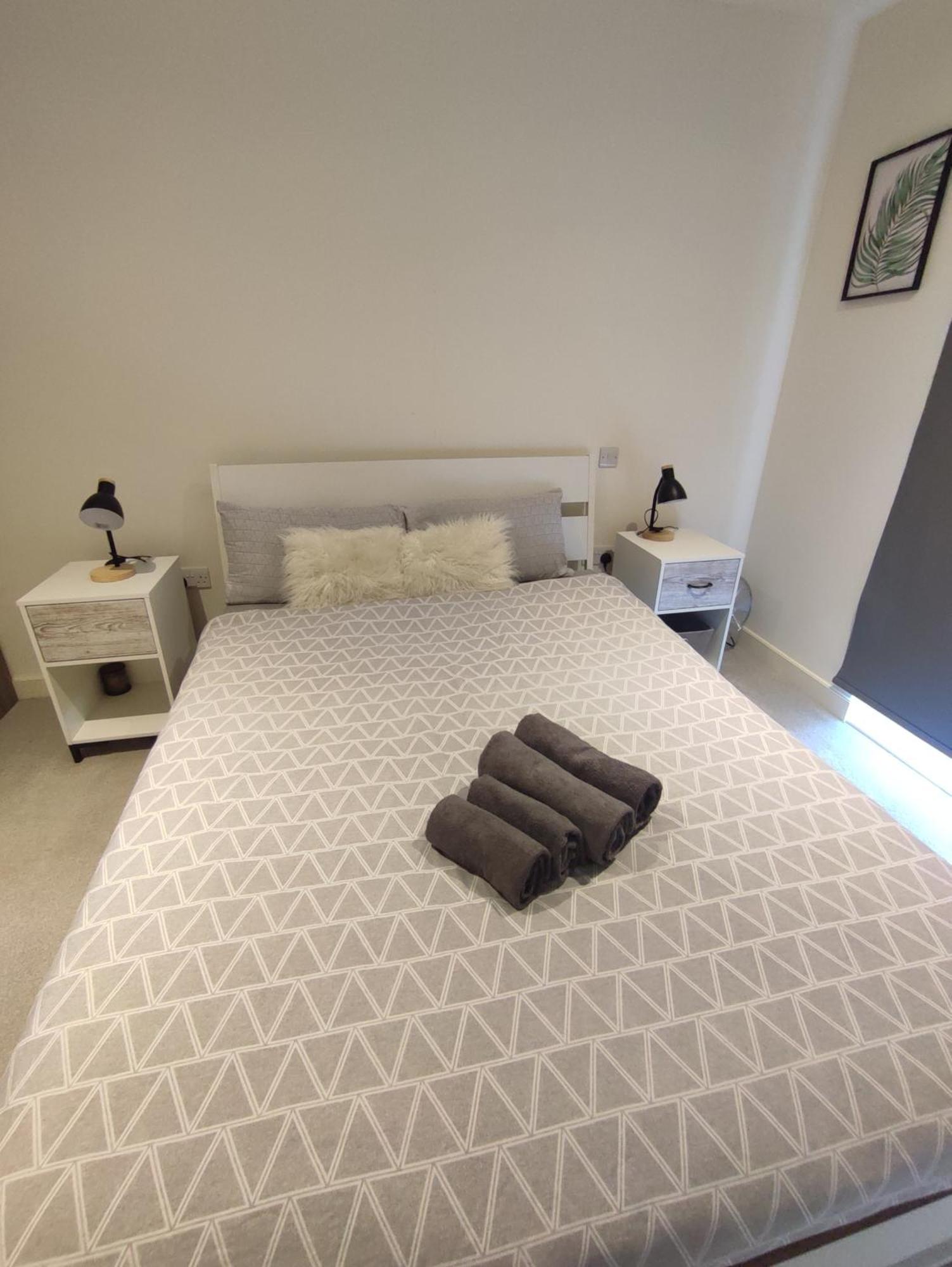 Luxury Riverside Apt With Easy Access To Central London, O2, Excel Centre And Parking Exteriör bild
